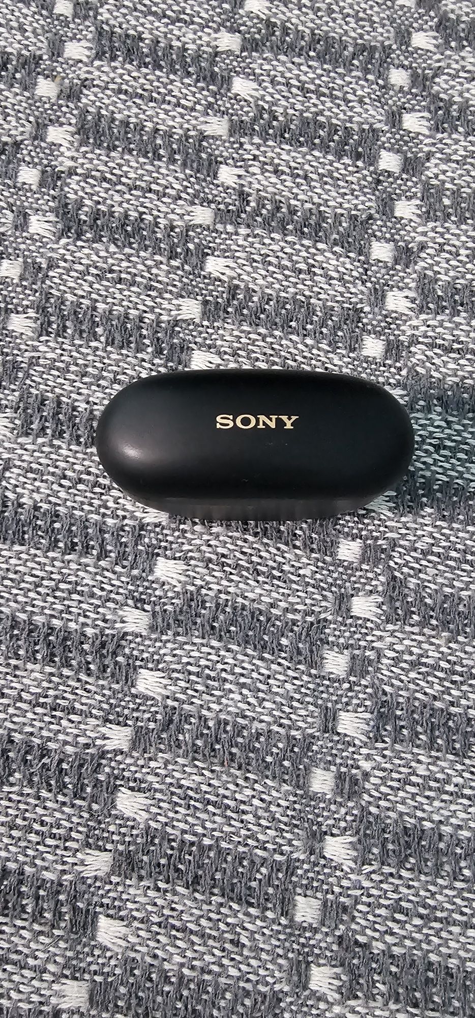 Продам кейс от наушников sony wf-1000xm5