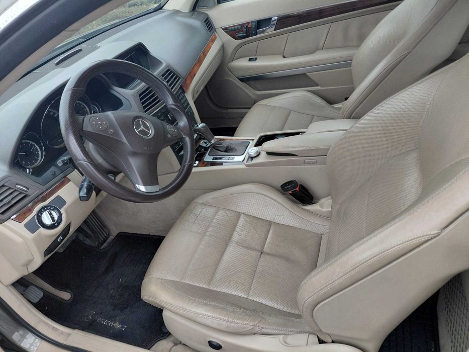 Mercedes E CLASS Coupe w207,123.000 km