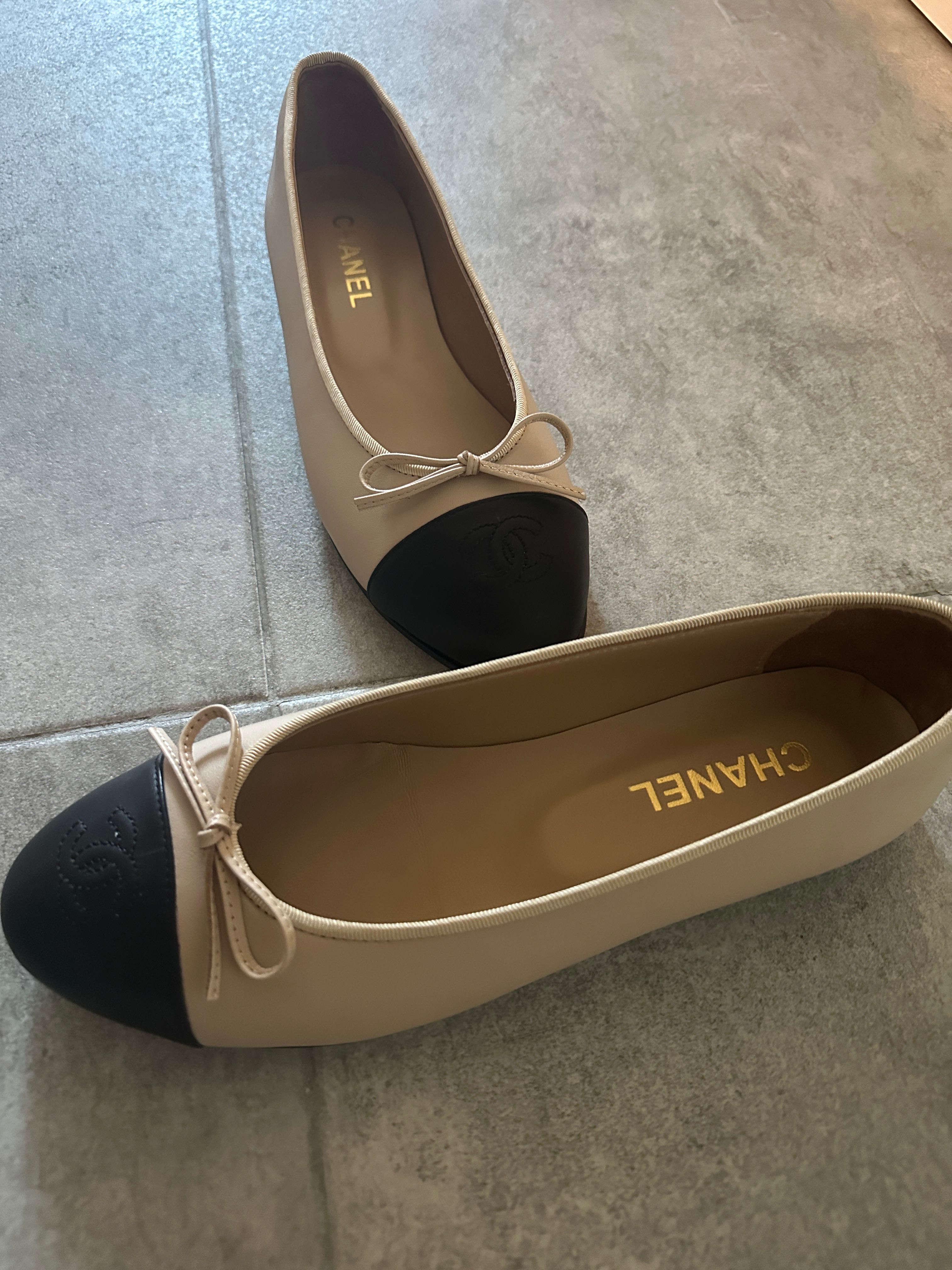 Balerini dama Chanel