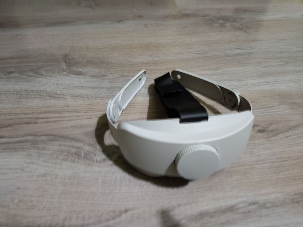 VR очила meta quest 3 512 GB. Все още са в гаранция!