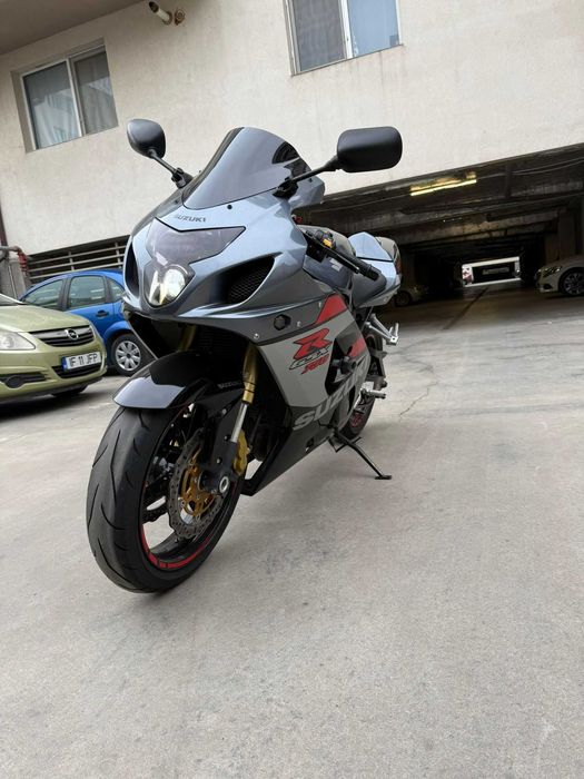 Suzuki GSX-R 750 K4