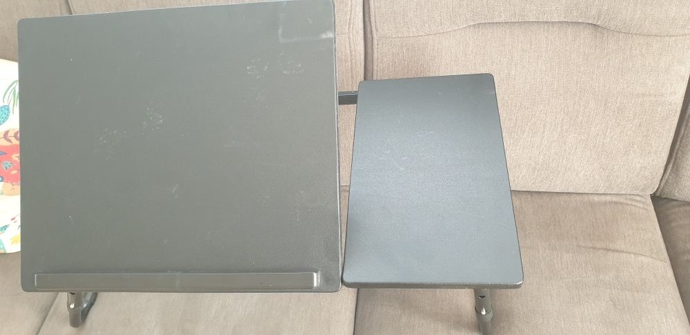 Masuta pliabila pentru laptop