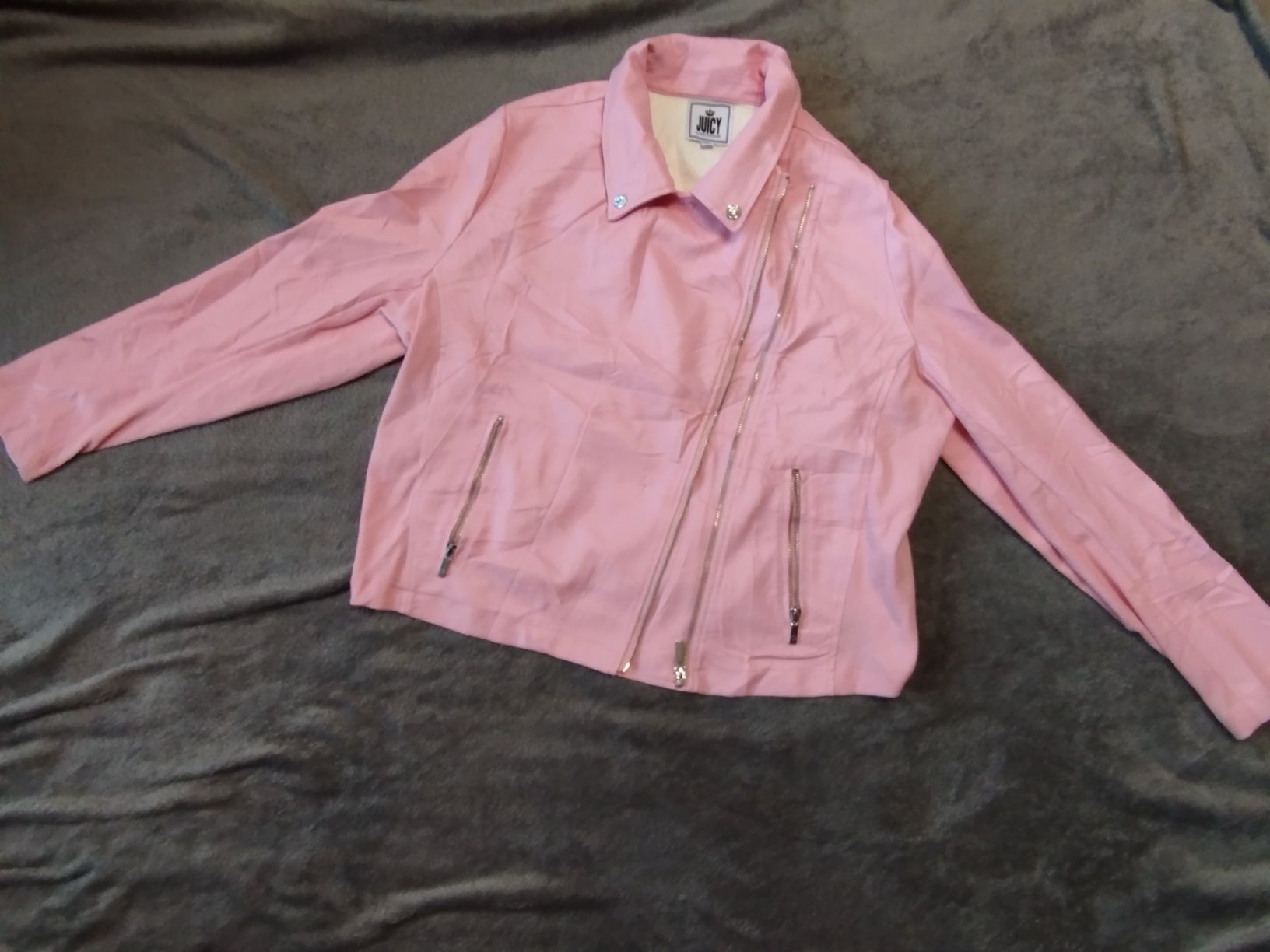 Juicy couture кожено яке