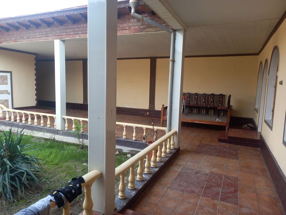 Продаётся дом в интернате на против 16 этажка  обмен нет или чере банк