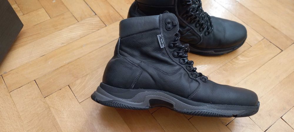 Ghete blănite cu șnur Marelbo