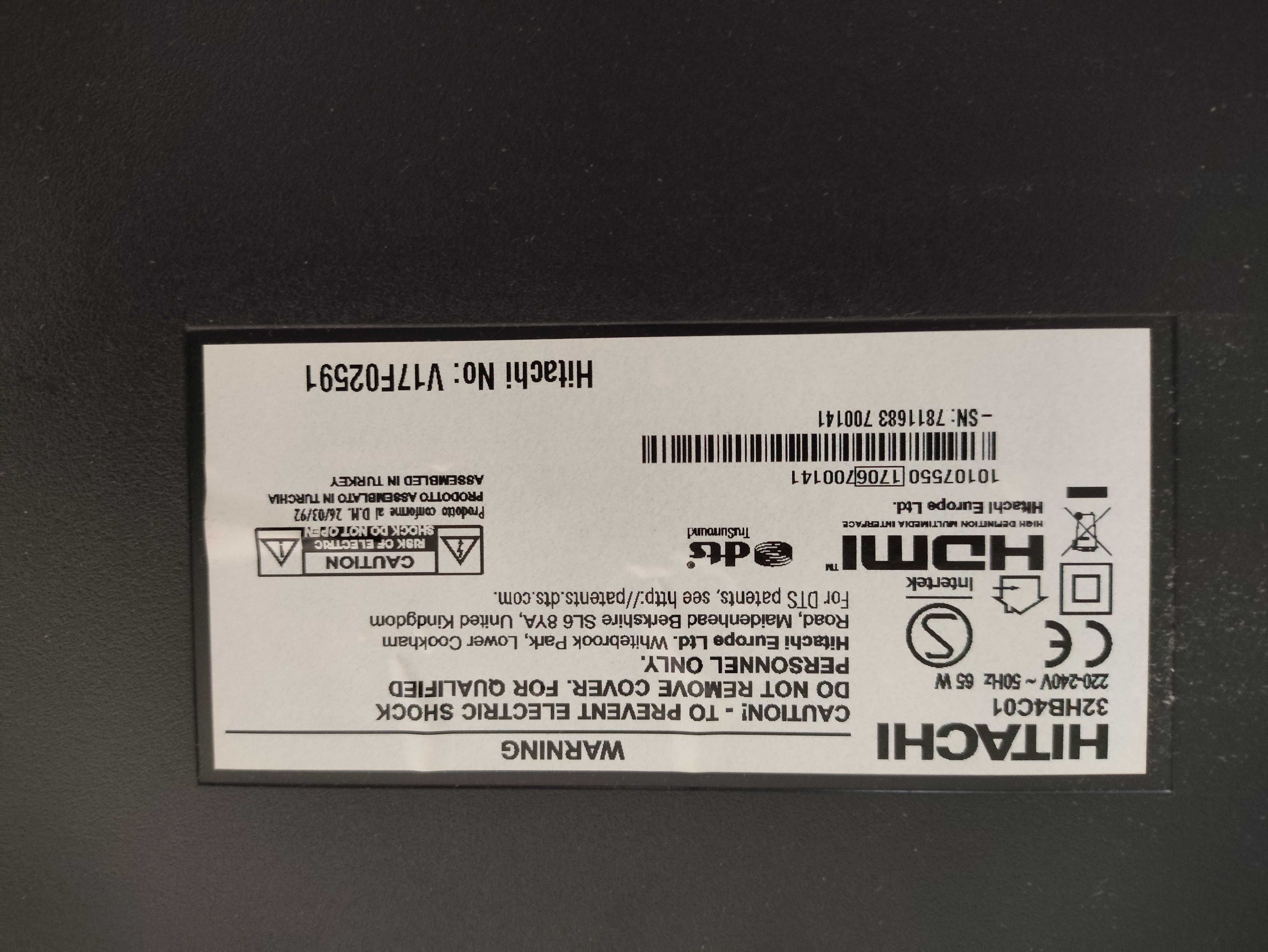 Телевизор Hitachi 32 на части