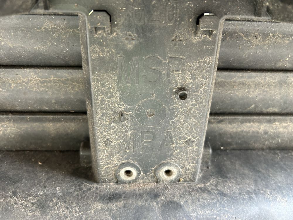 Trager bmw G20 G21 seria 3 Armatura / suport far / grile active