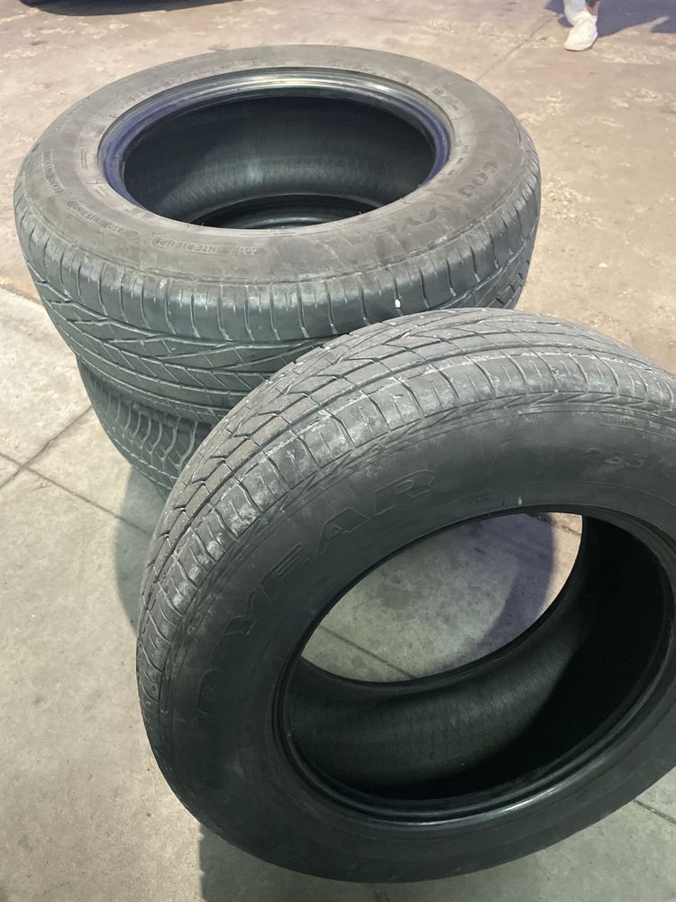 Всесезонни гуми за Touareg 235/65/R17