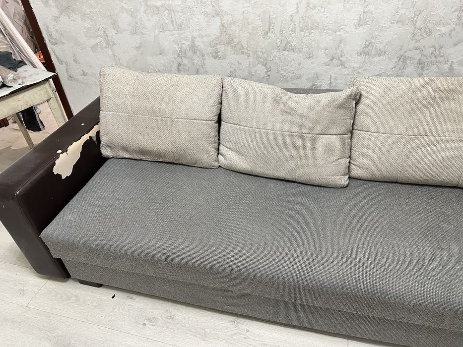 Отдам диван бесплатно