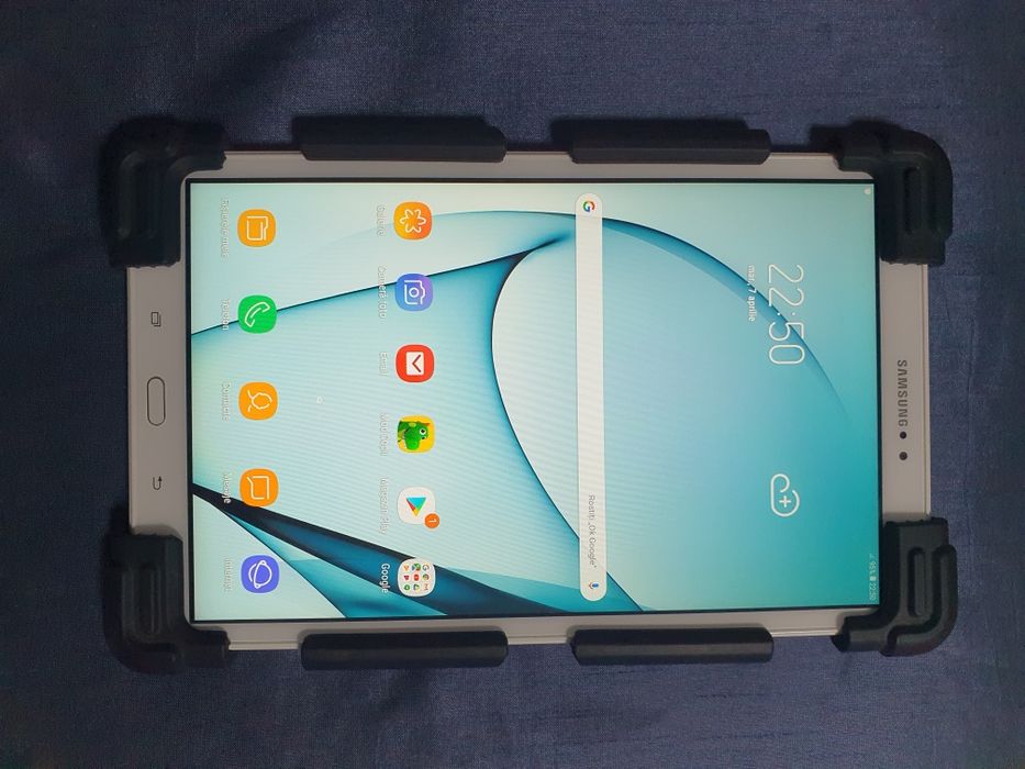 Vând tabletă Samsung Tab A6 T585