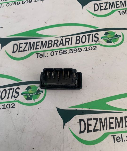 Butoane geam sofer Dacia Logan prima generatie