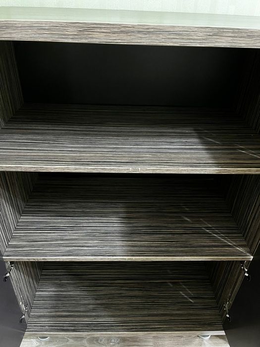 Продаётся стенка