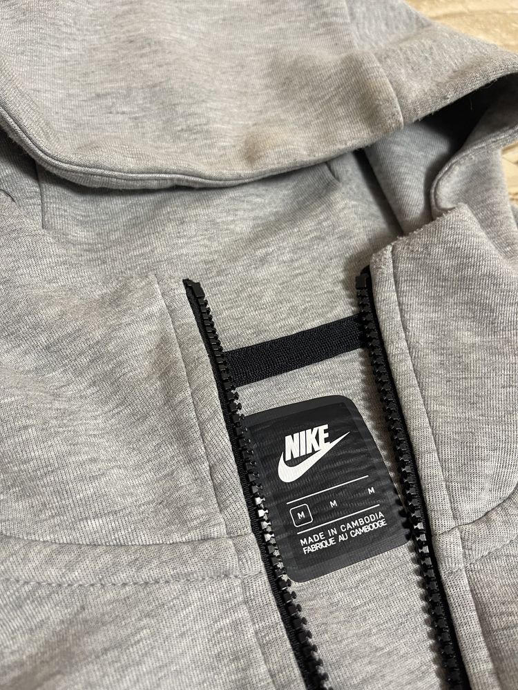 Trening Nike tech fleece original