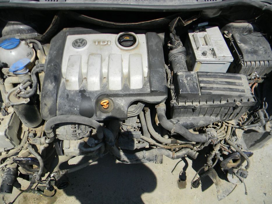 Dezmembrari  VW TOURAN (1T)  2003  > 2010 1.9 TDI Motorina