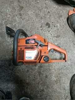 Vand 4 drujbe Husqvarna 236 + una 136