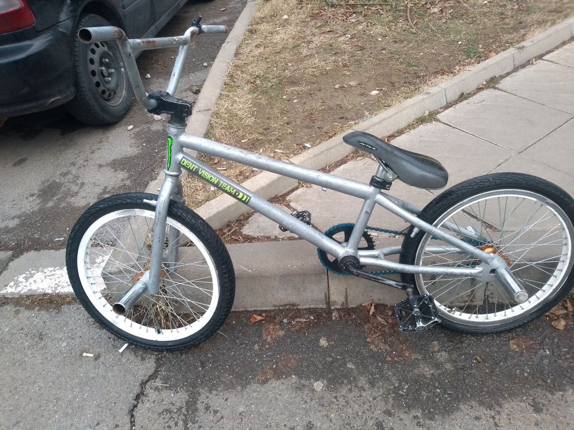 Продавам използван bmx