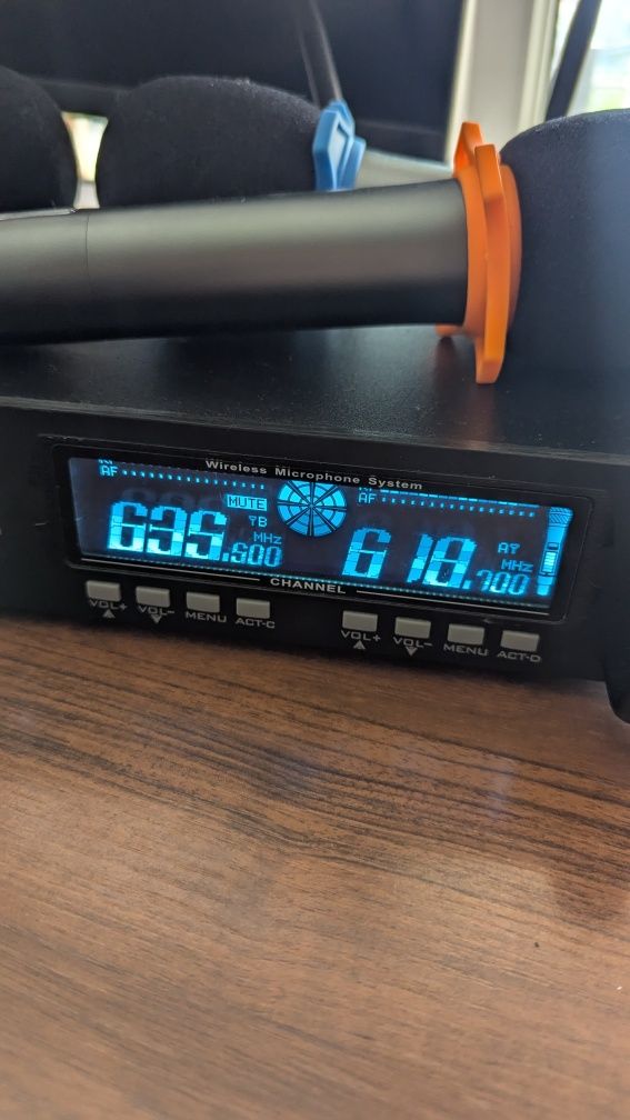Продам микрофоны Akphora td-9400