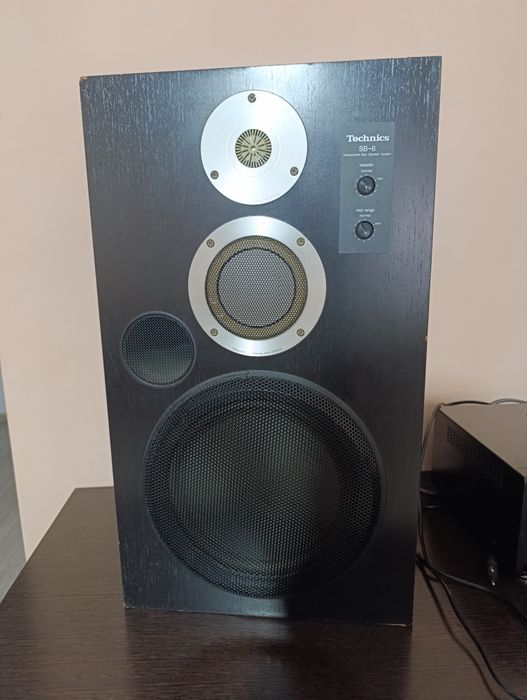 Аккустика TECHNICS SB-6.  3 way speaker system