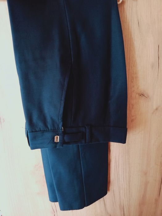 Брюки школьные 28-34 новые