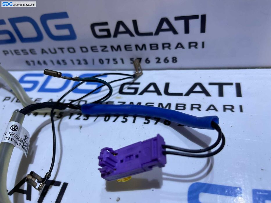 Cablaj Instalatie Electrica Airbag Volan Multifunctional Comenzi VW Golf 5 2004 - 2008 Cod 1K0971584C [B3995]