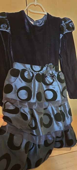 Rochita eleganta 12 ani