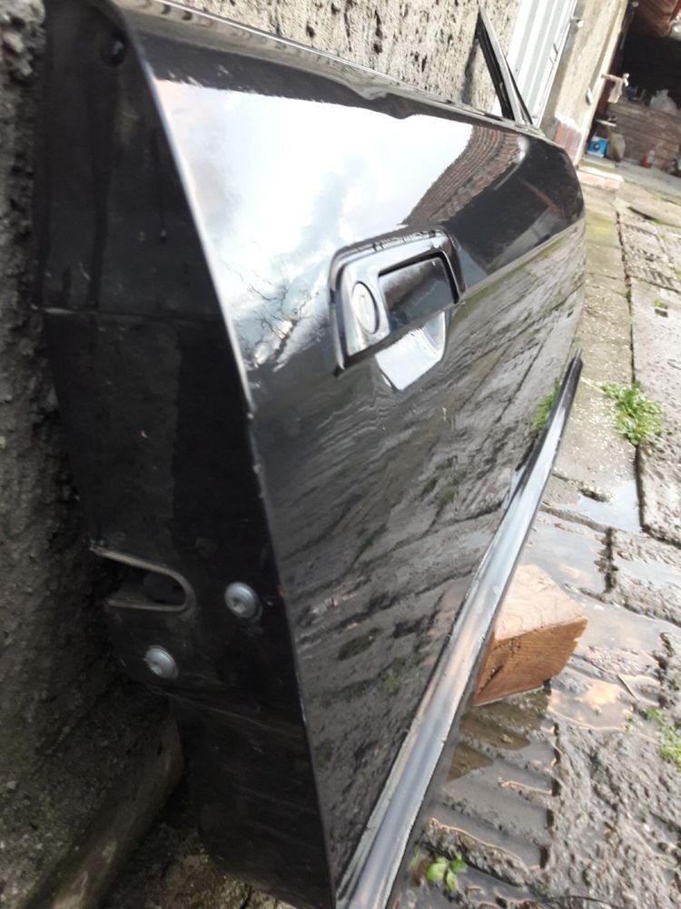 Части за bmw е36 купе 318 is