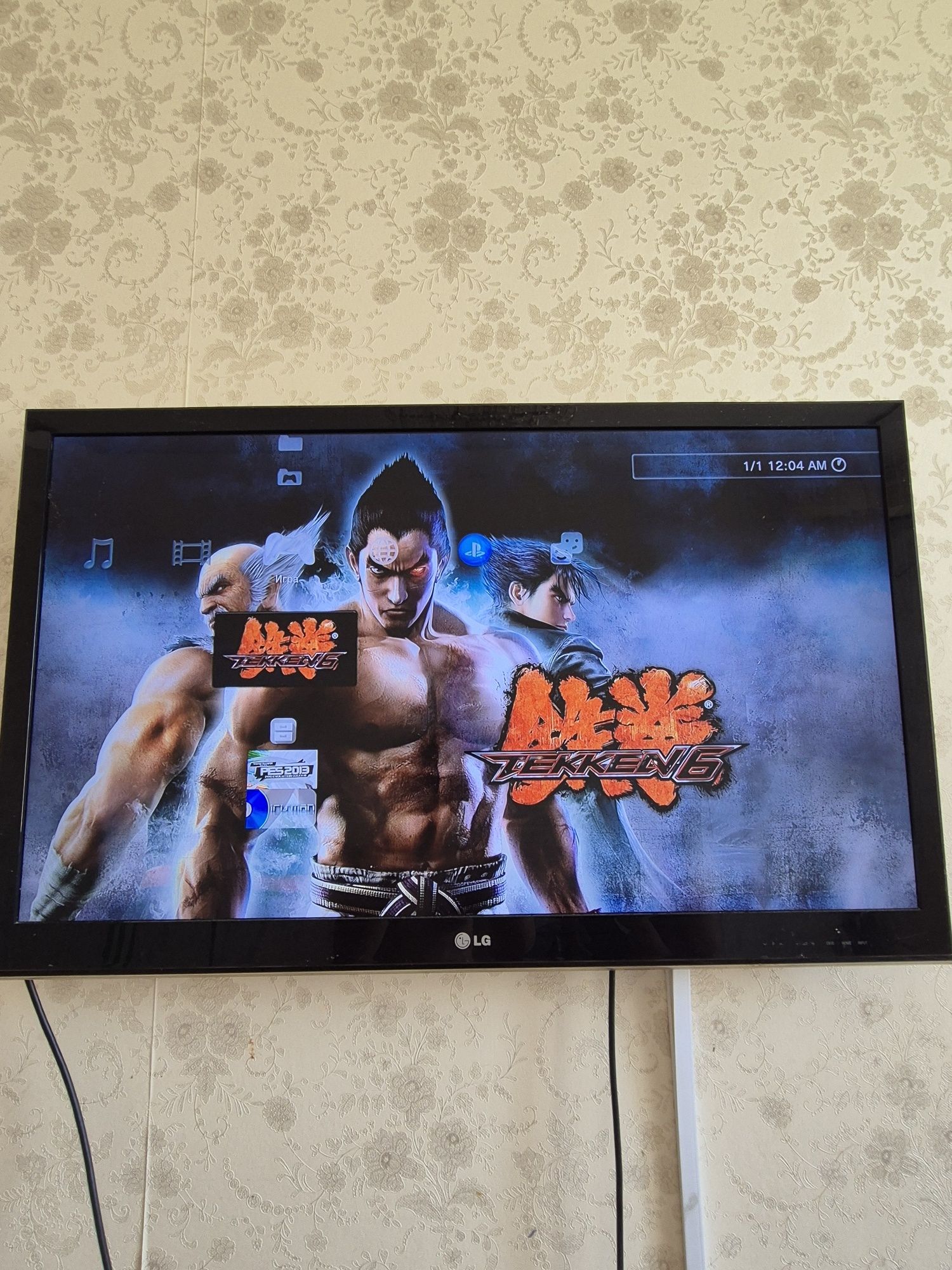 Продам Playstation 3.