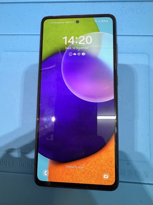 Telefon Samsung A52