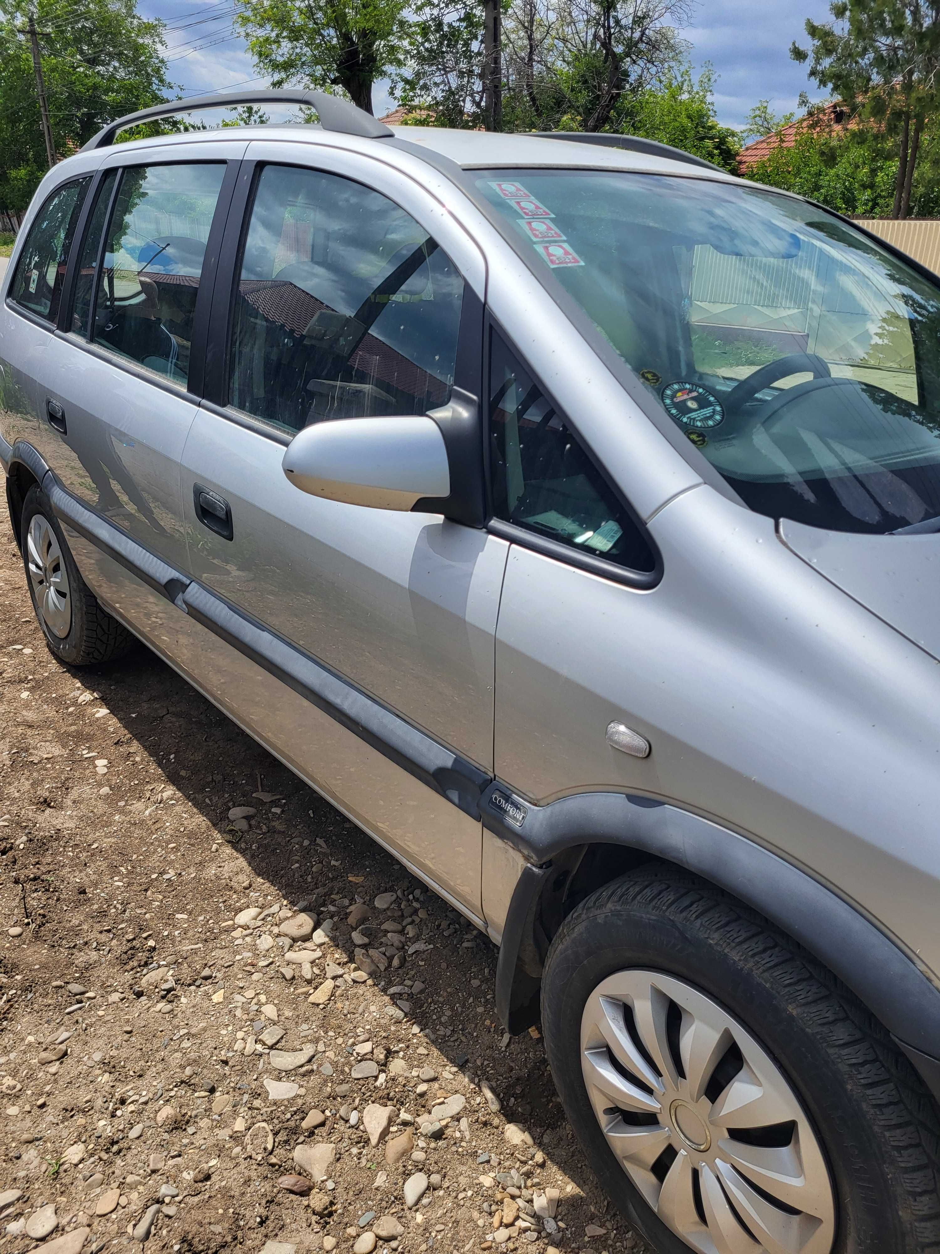 Opel Zafira 7 locuri