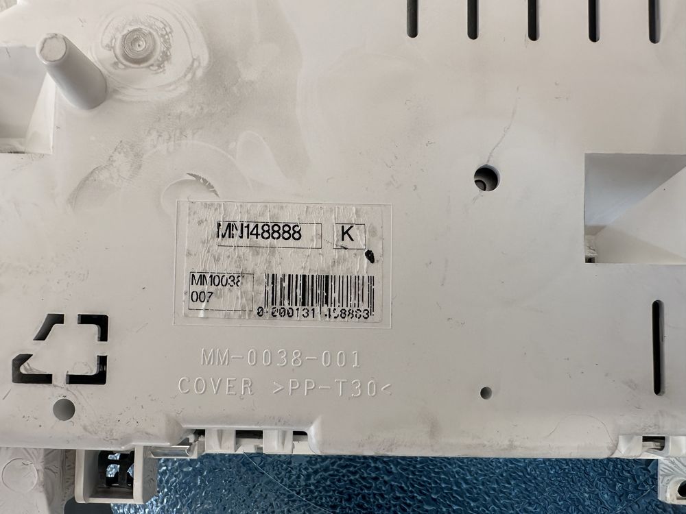 MN148888, Километраж за Митсубиши Колт бензин до 2009г.!