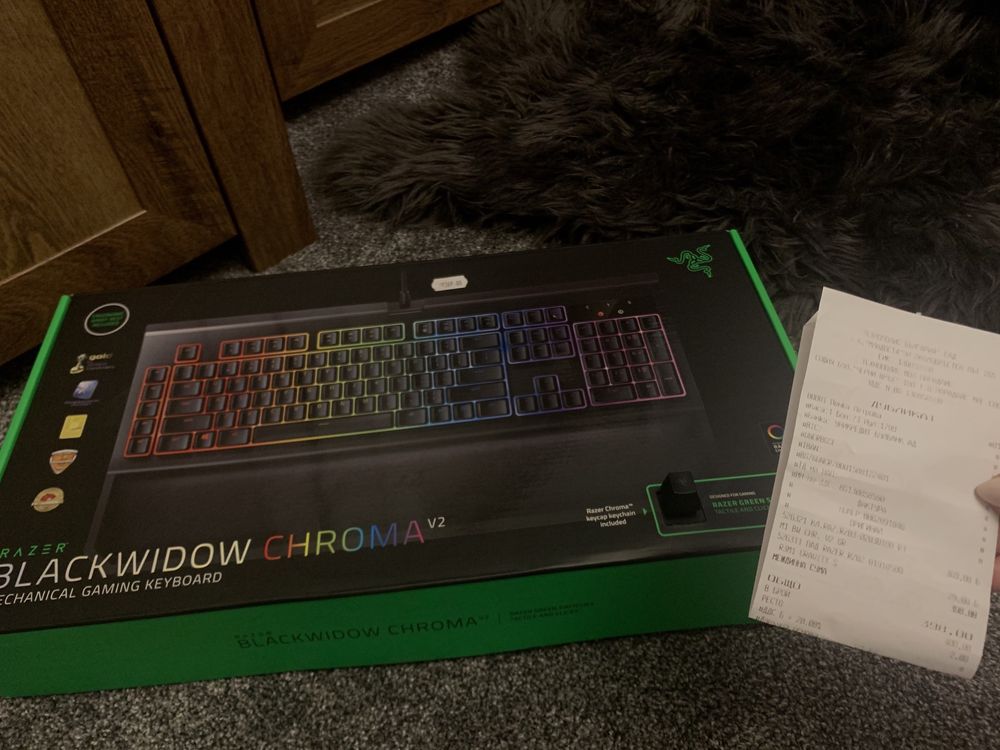 Геймърска клавиатура Razer Blackwidow Chroma V2