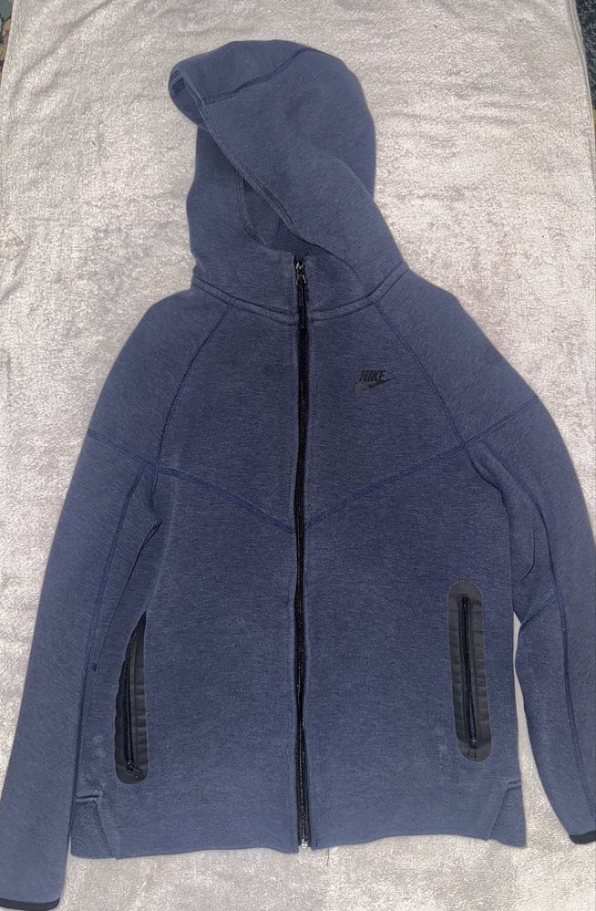 Nike tech fleece