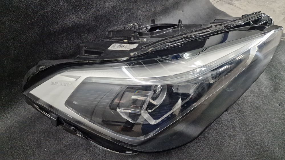 Десен фар за Bmw F48