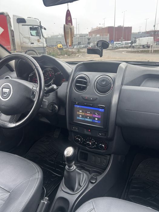 Dacia Duster 2015 121000 km Full model Prestige