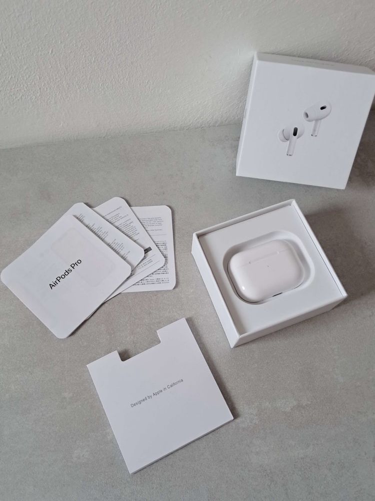 Apple AirPods Pro 2