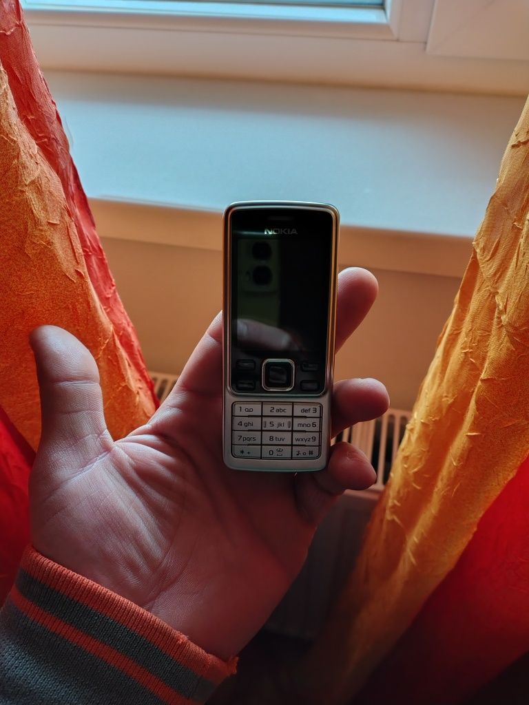 Nokia 6300 stare perfectă de funcționare.