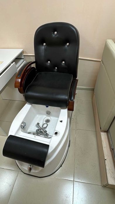 Кресло для педикюра