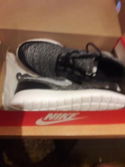 маратонки Nike