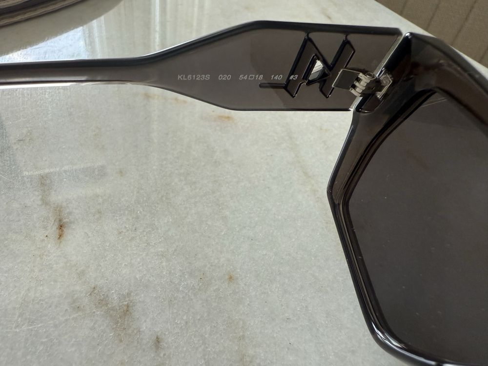 KARL Lagerfeld , Miu miu