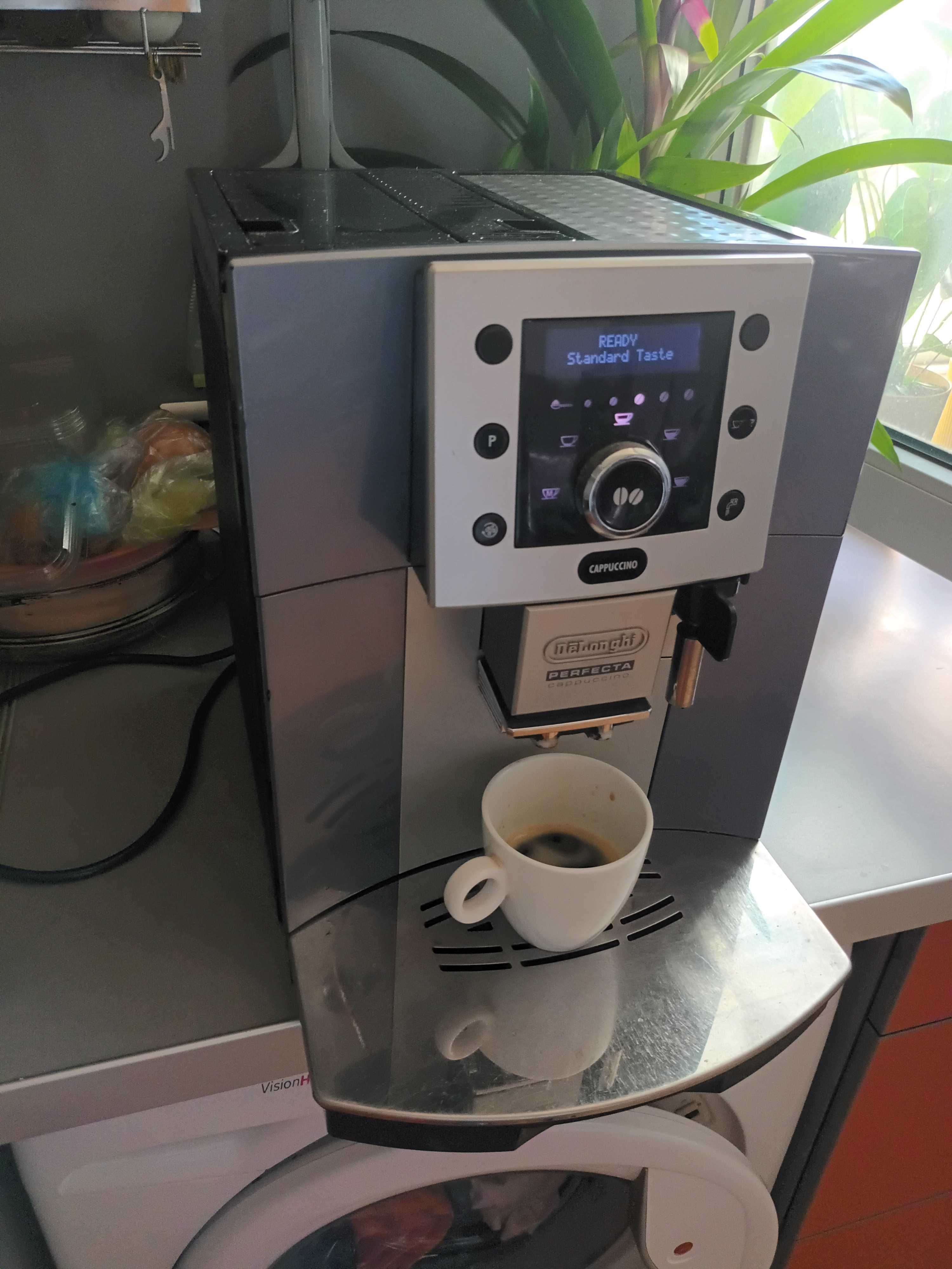 Kафемашина Delonghi Perfecta