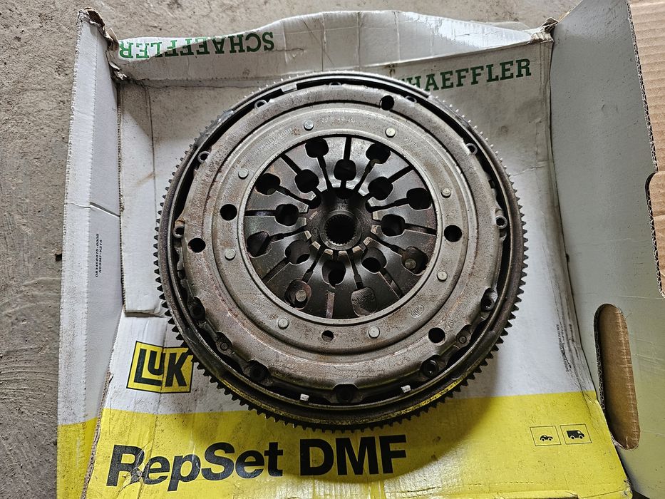 Демферное сцепление на Т4 Фольцваген Т4