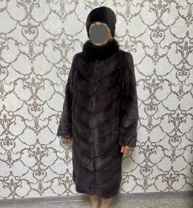 Продам норковую шубу