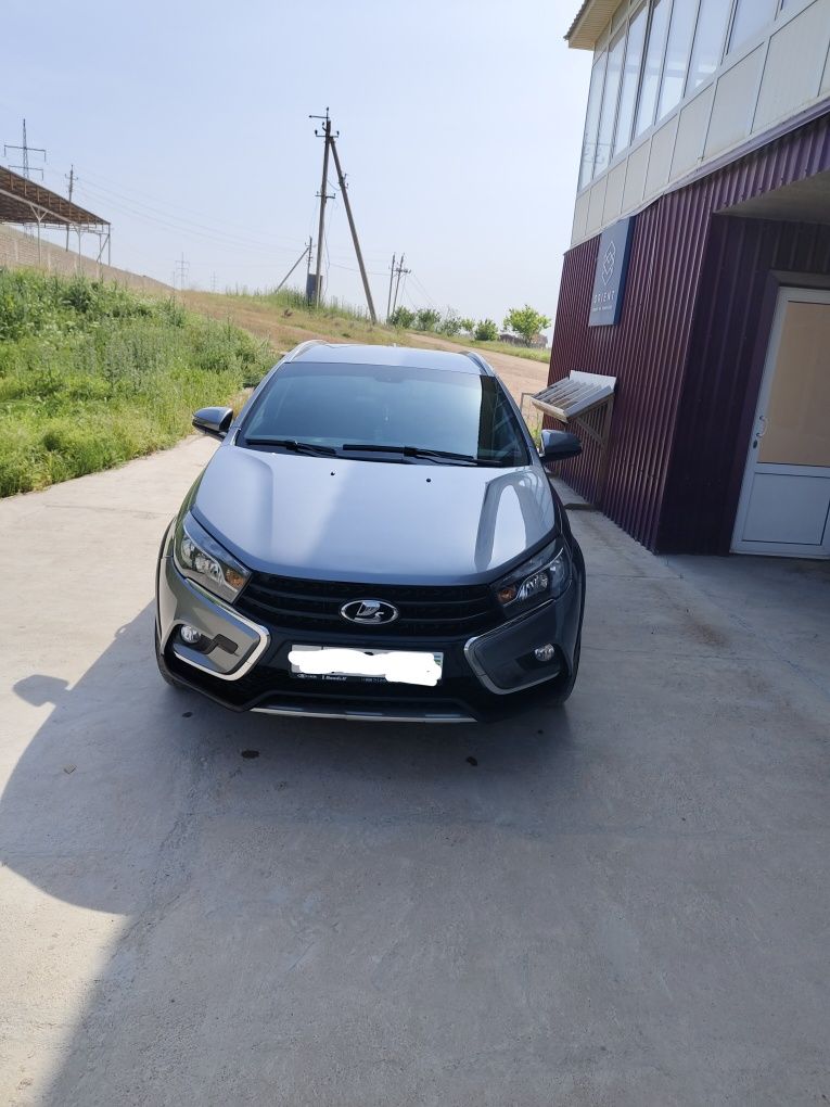 Lada VESTA cross