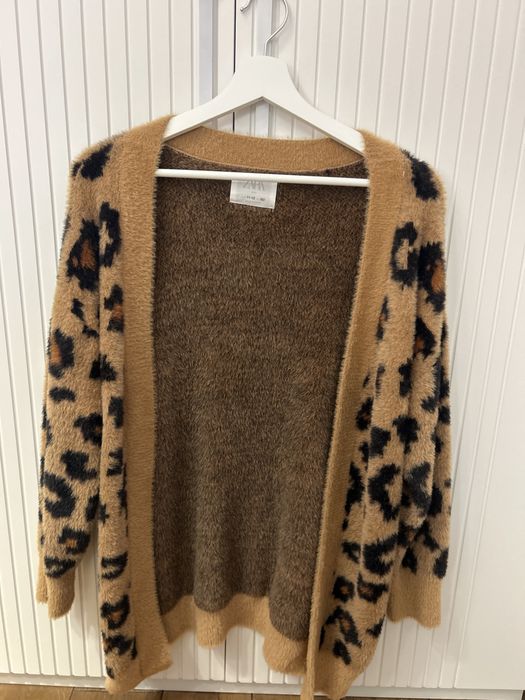 Дълга мека жилетка