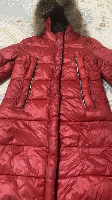 Продам куртку для девочек зимняя