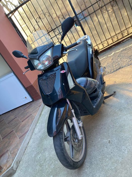 Vând Kymco people s 125