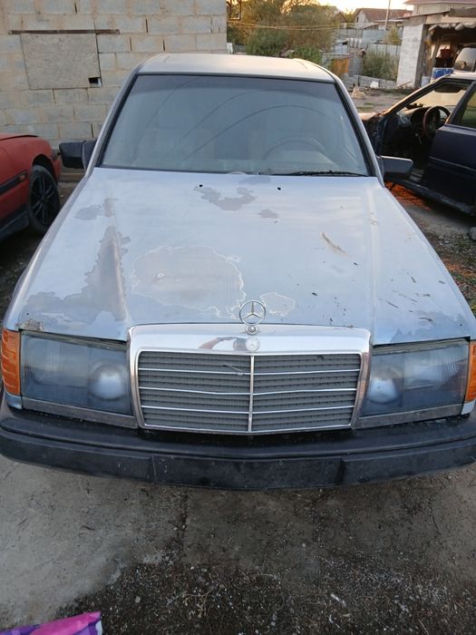 Мерс 124 кузов 1987 года на разбор. E260