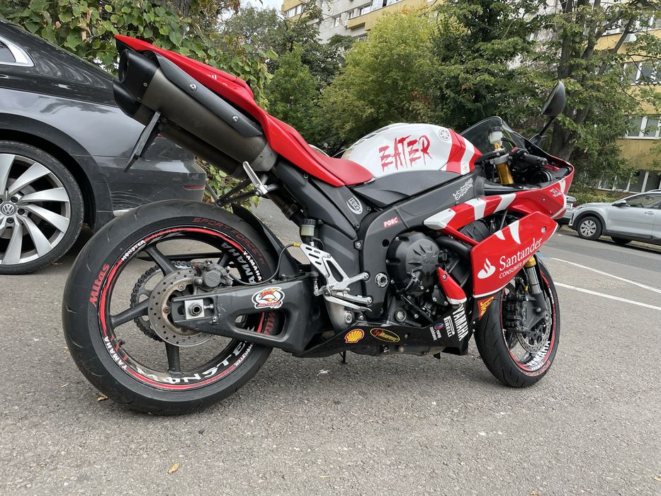 Yamaha R1 santander