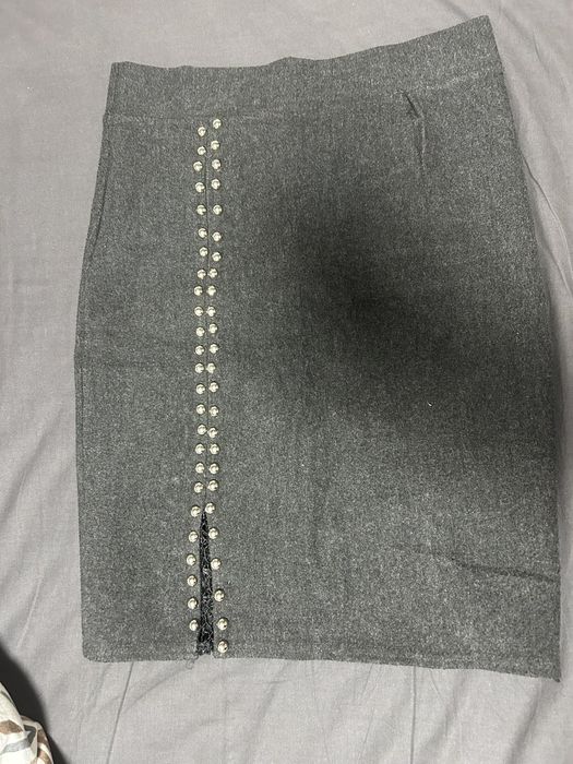 Пола с дантела -зимна