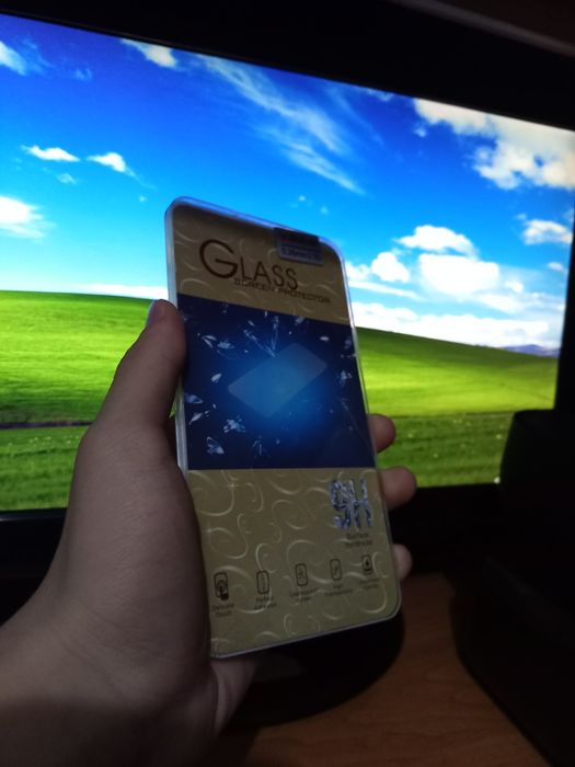 Защитное стекло для Samsung note3.  2шт